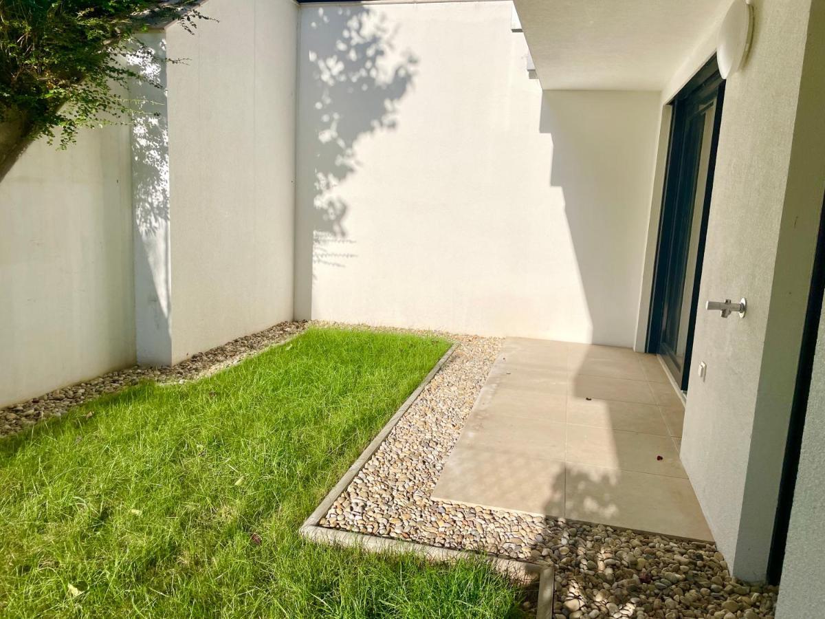 Garden - Free Parking - Modern Lägenhet Wien Exteriör bild